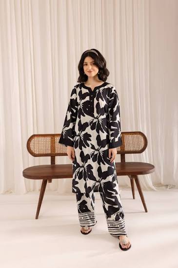 Stitched 2Pc