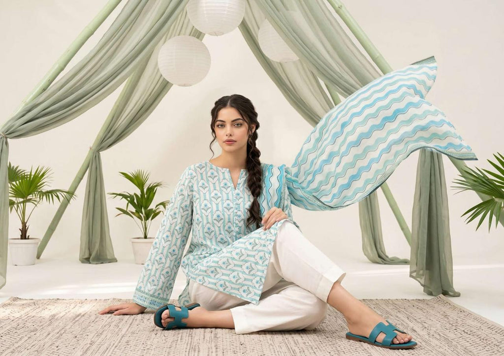 Unstitched 3 Piece Lawn Suit Salina Regalia