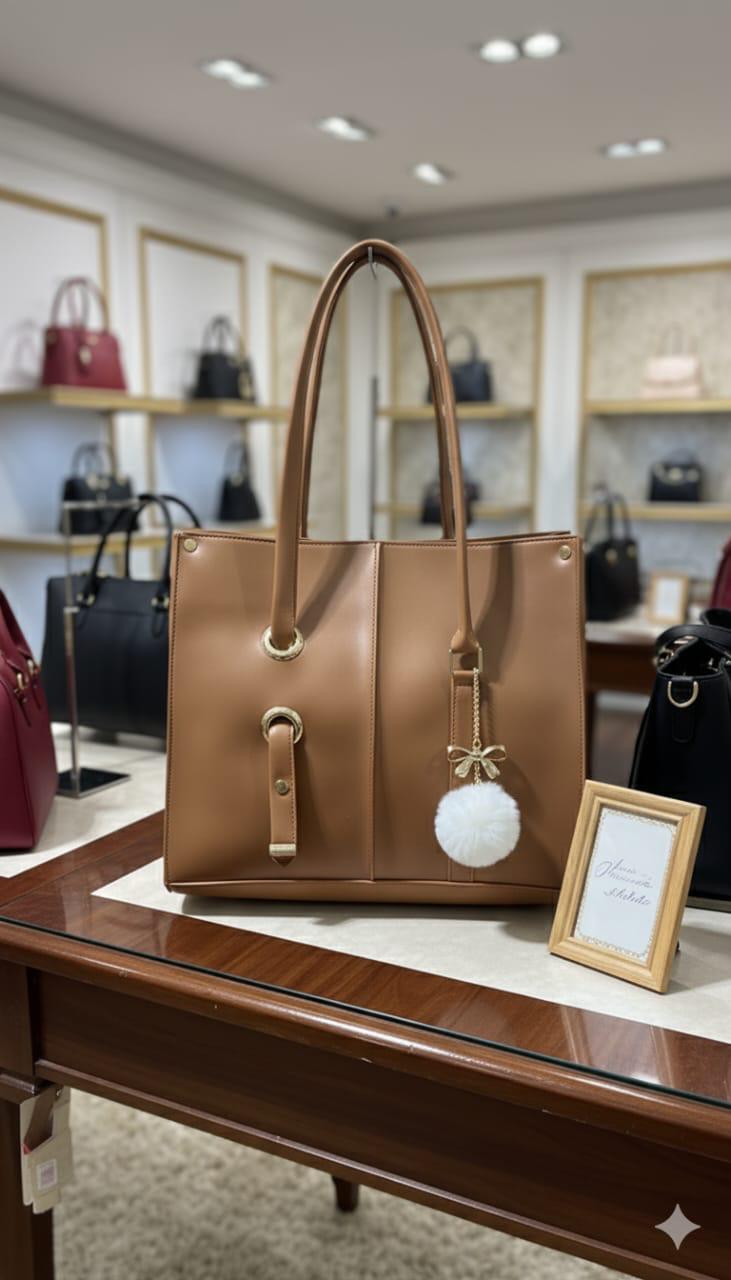 Queen Tote Bag
