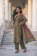 Momina Unstitched 3 Piece Lawn Suit